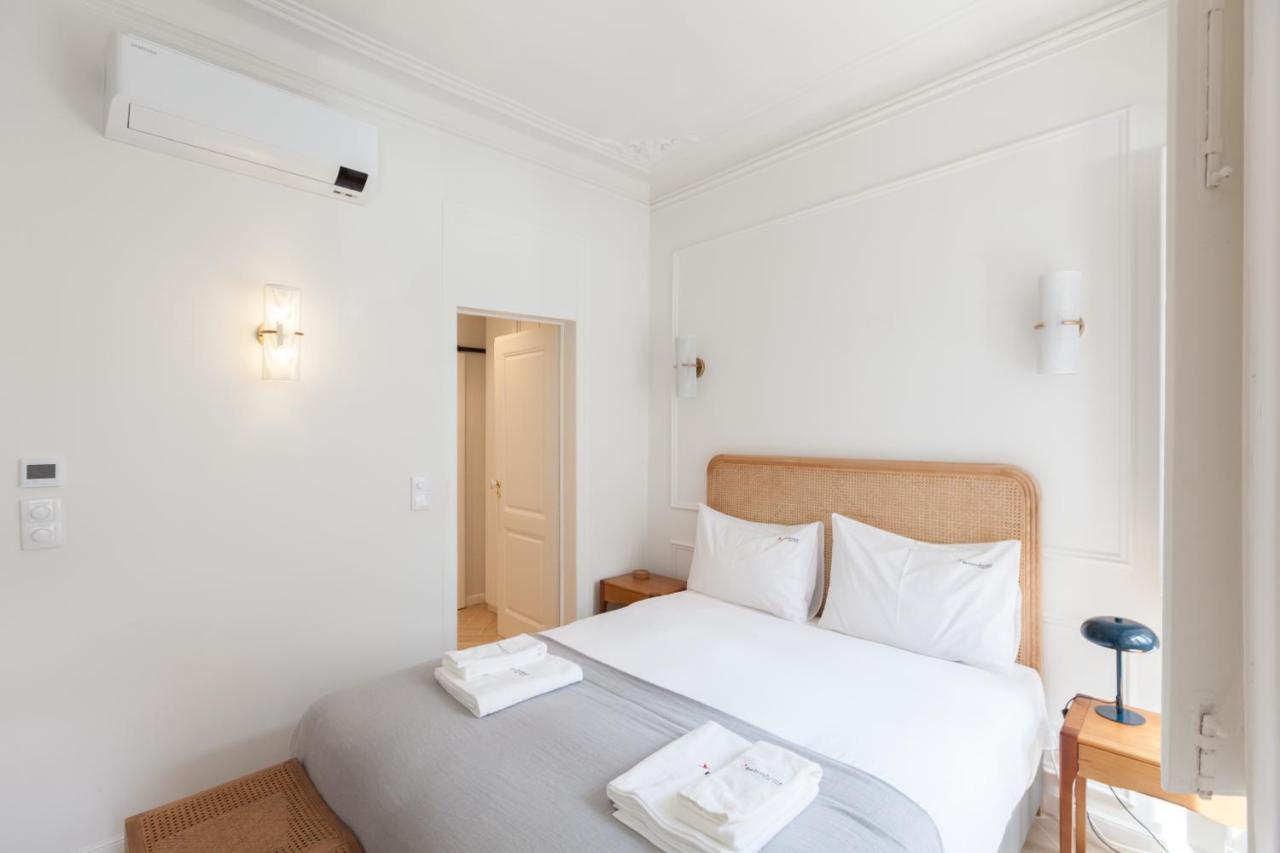 Flh Lapa Apartment With Interior Pateo Lisbon Bagian luar foto